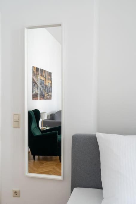Historic Heart Apartment Viena Exterior foto